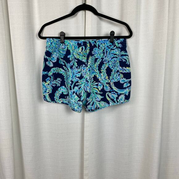 Lilly Pulitzer Luxletic Ocean Trail Shorts High Tide Navy Scuba Doo Sz.M - Picture 9 of 15